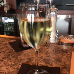 Meet your Posher, Lonna